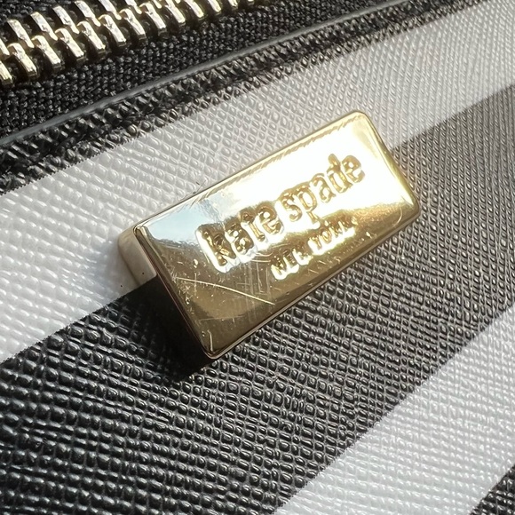 Kate Spade Shore Street Sailing Stripe Tinie Wristlet Black Multi - Picture 10 of 10